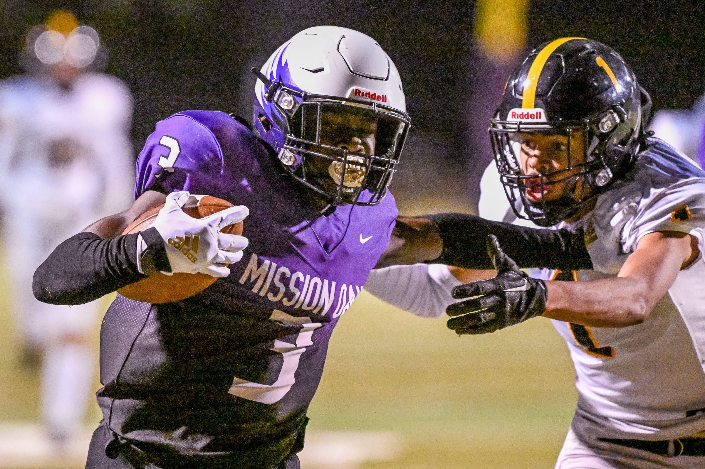 Kenny Jackson sparks Mission Oak to playoff win