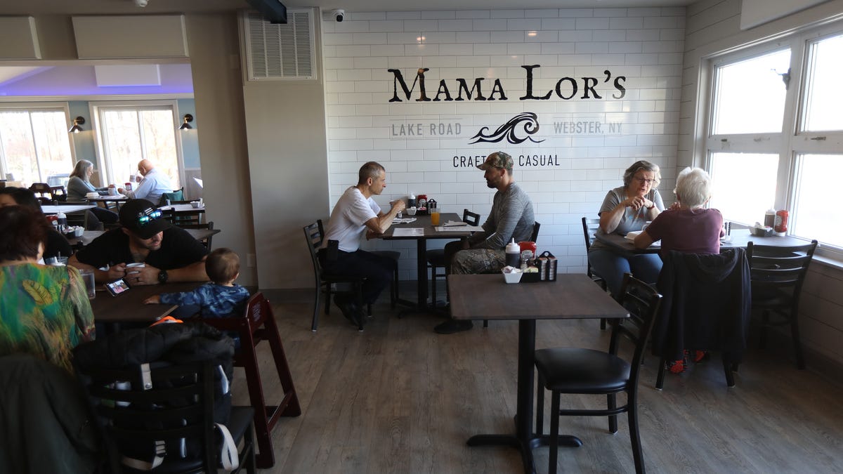 Mama Lor's restaurant opens new location. Take a peek inside