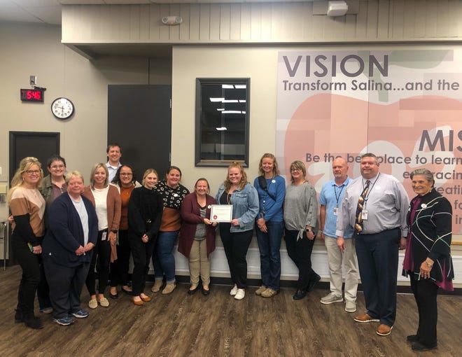 Cottonwood Elementary staff pictured with Deena Horst (far right) after being recognized with a 2021 Challenge Award.