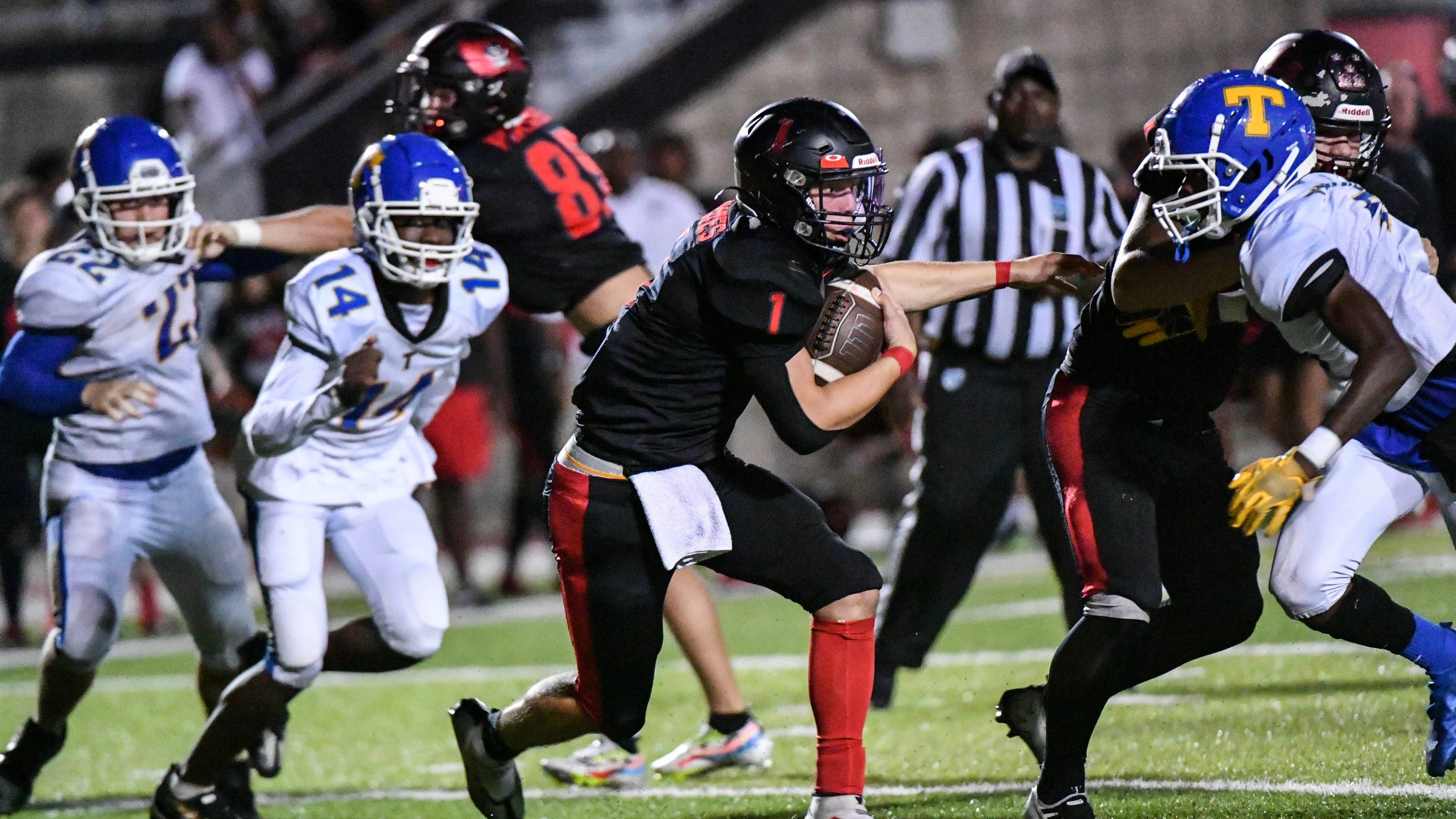 FHSAA football Brevard County live scores from regional quarters