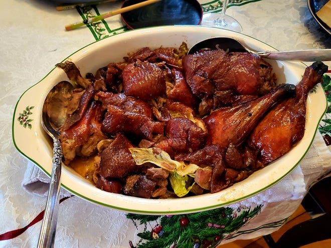 圣马修斯谢尔比维尔路 4302 号 Oriental House 的北京烤鸭。