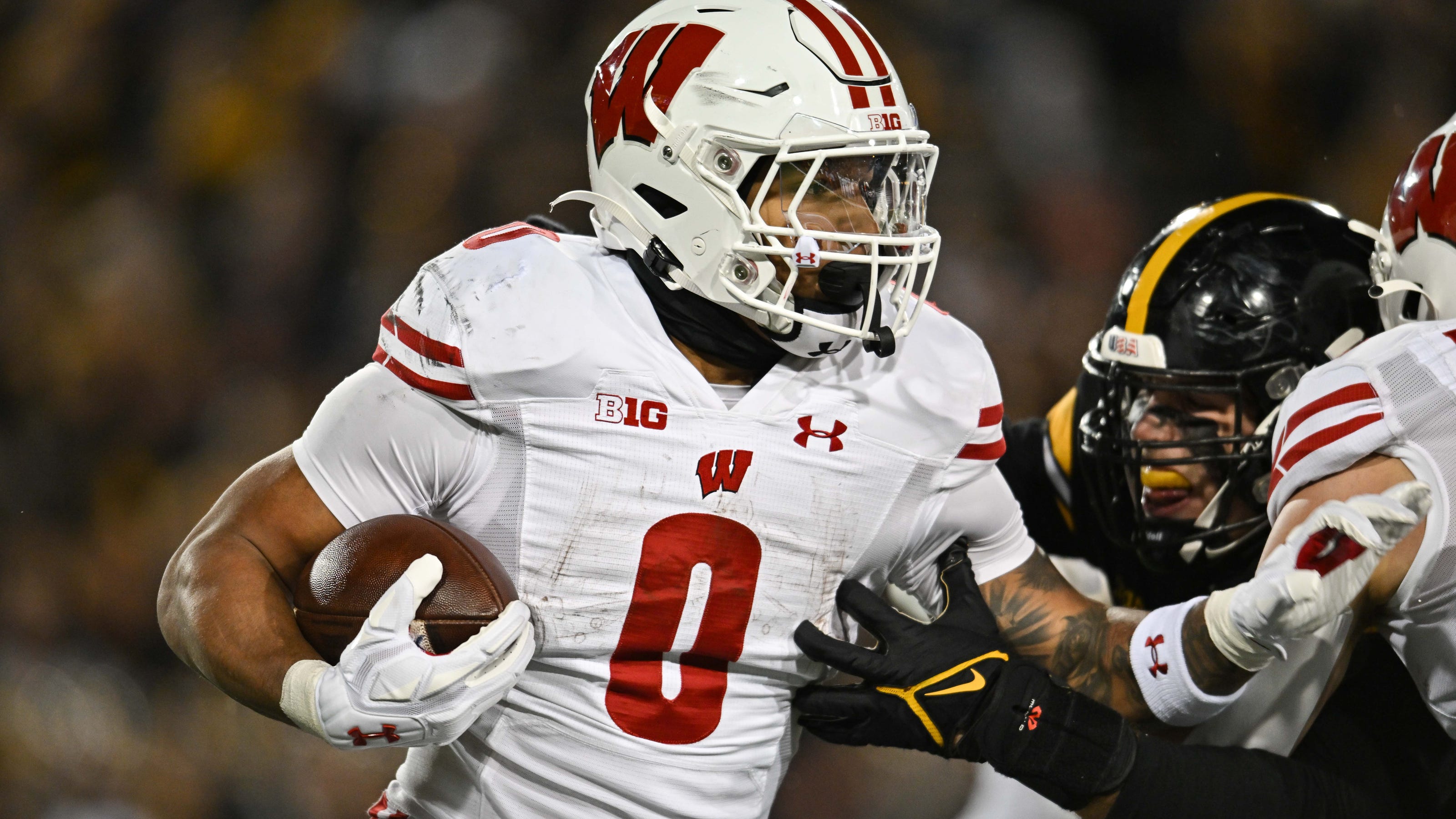 Wisconsin vs Nebraska football game TV channel, live stream, radio