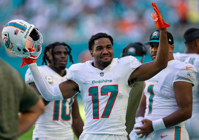 Jaylen Waddle contract: It's a 3-year extension for Dolphins WR worth more than $80 million
