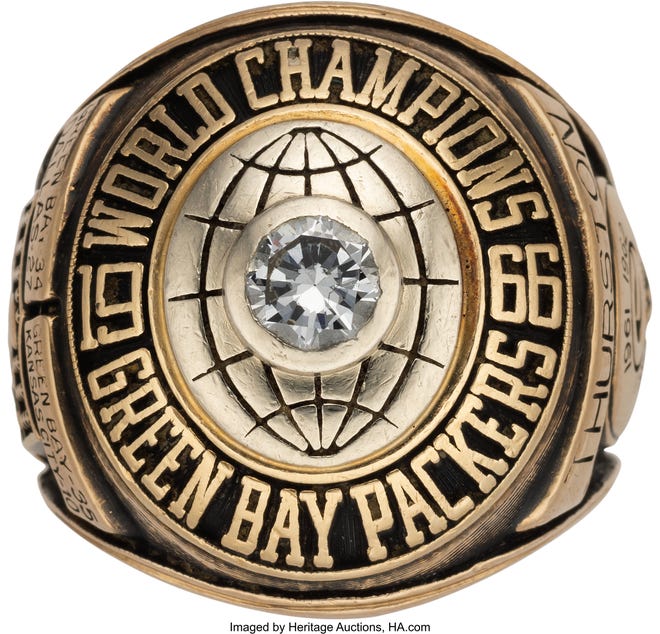 Former Green Bay Packers offensive lineman Fuzzy Thurston's Super Bowl I ring is being auctioned.