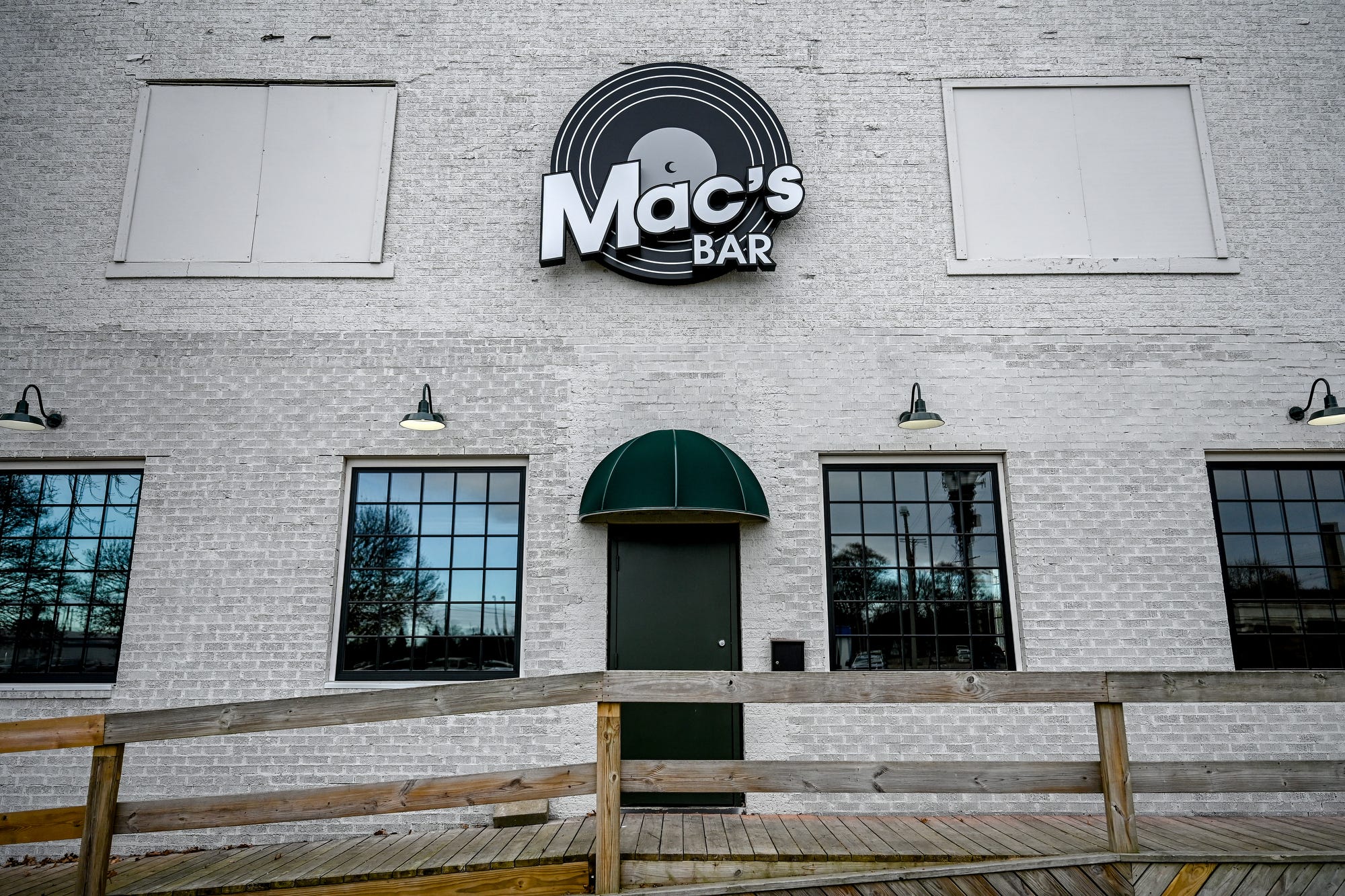 Lansing's Mac's Bar reopens after two years with expansion plans