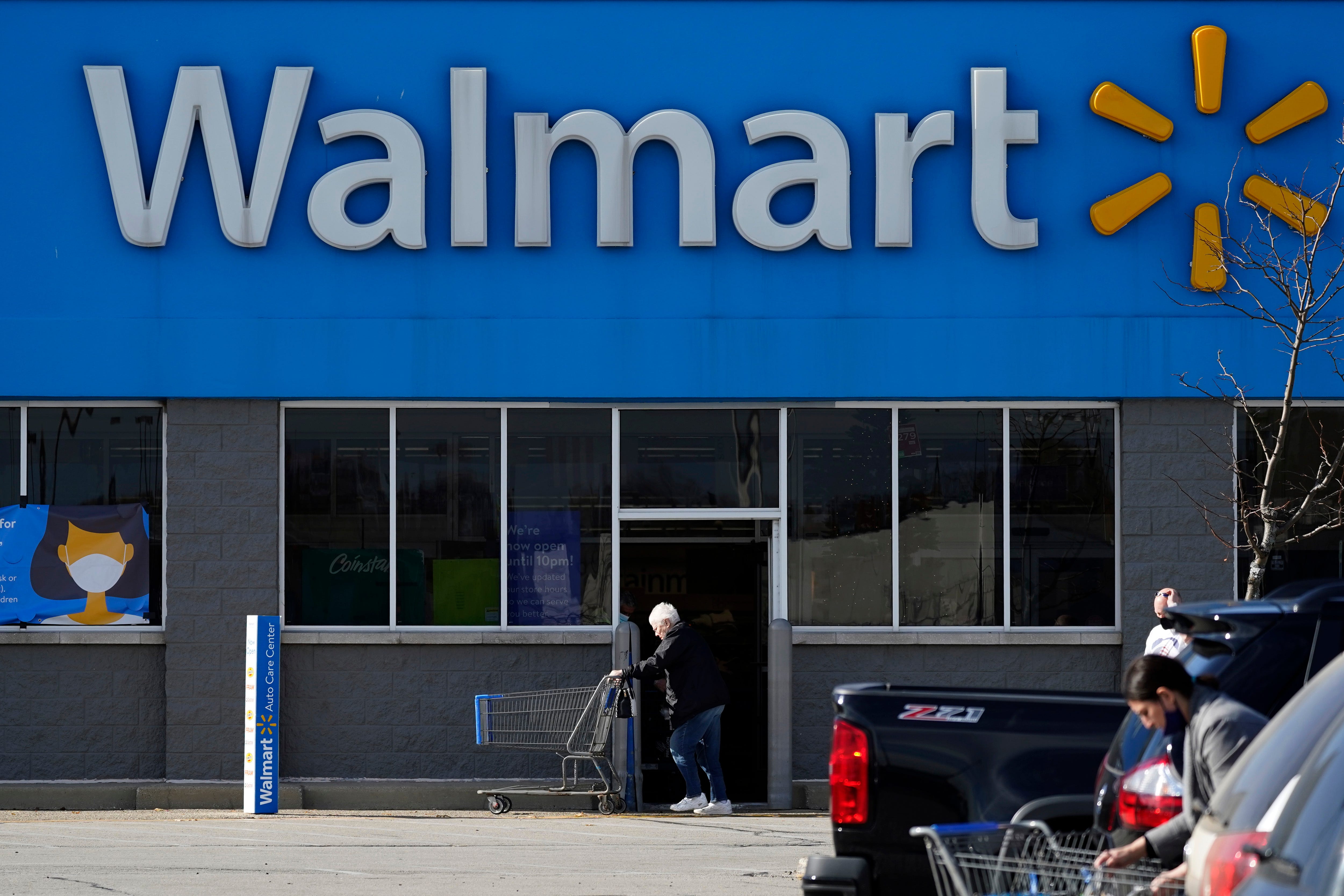 Polisi menyelidiki ancaman bom terhadap toko Walmart di Oakland, Wayne County