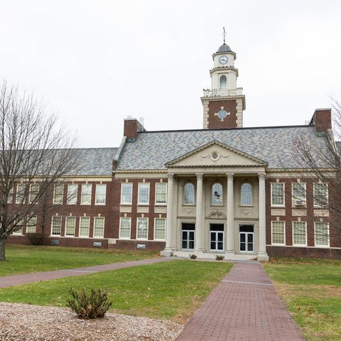 Livingston Manor School in Livingston Manor, NY, o