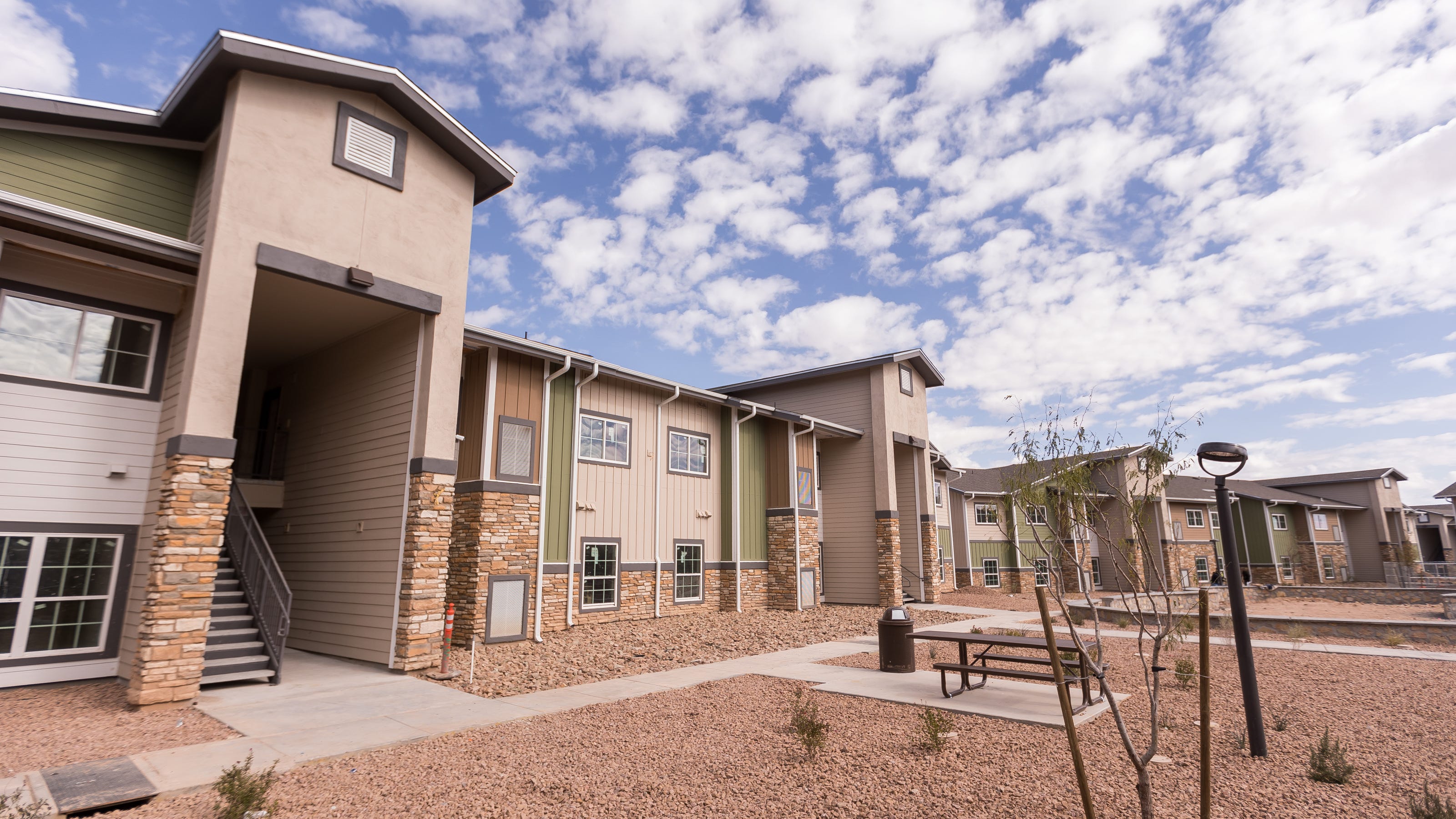 Newest apartment complex, Patriot Place, opens in El Paso