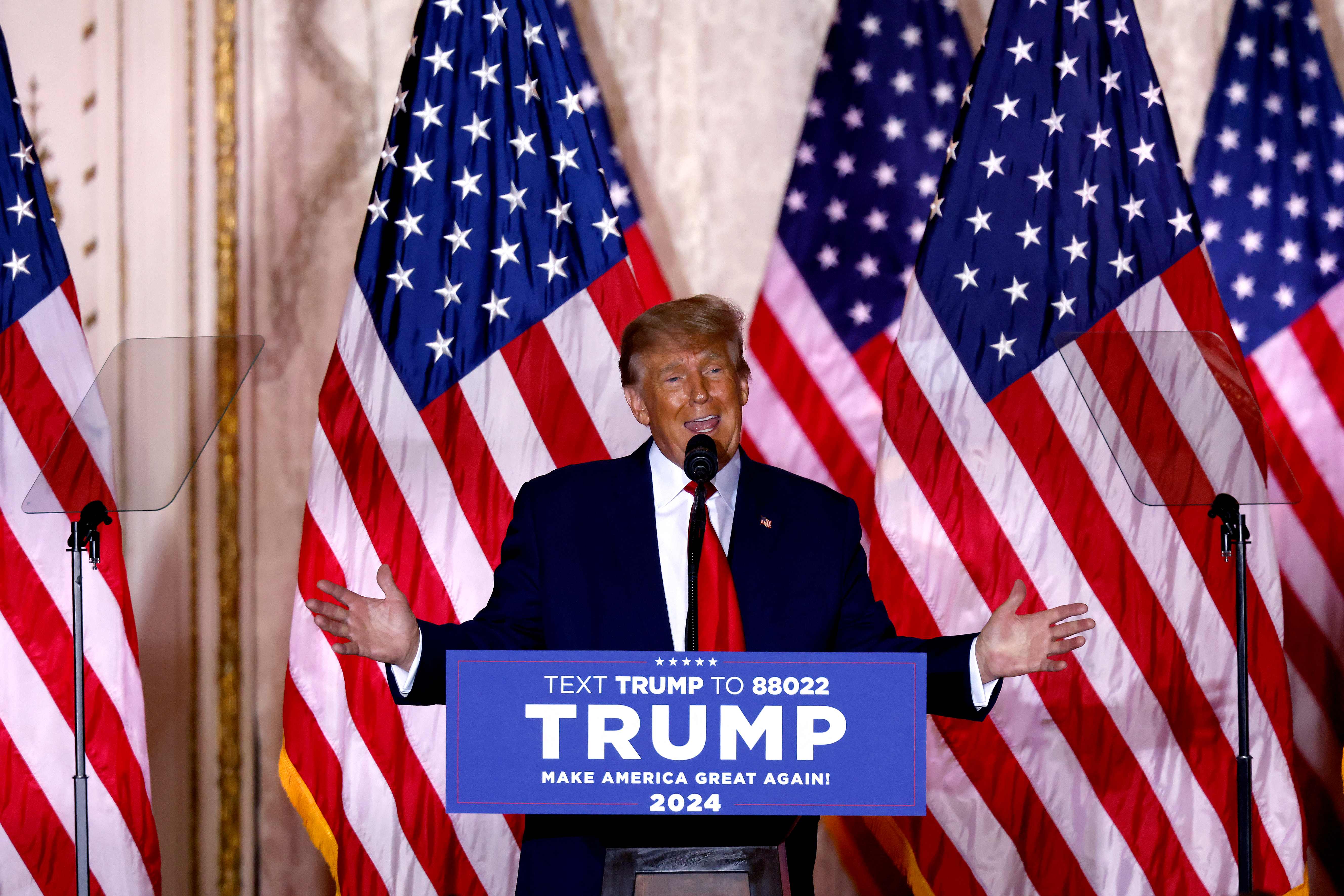 November 15, 2022: Former US President Donald Trump speaks at the Mar-a-Lago Club in Palm Beach, Florida. - Donald Trump pulled the trigger on a third White House run on Nov. 15, setting the stage for a bruising Republican nomination battle after a poor midterm election showing by his hand-picked candidates weakened his grip on the party. Trump filed his official candidacy papers with the US election authority moments before announcing his candidacy   publicly.