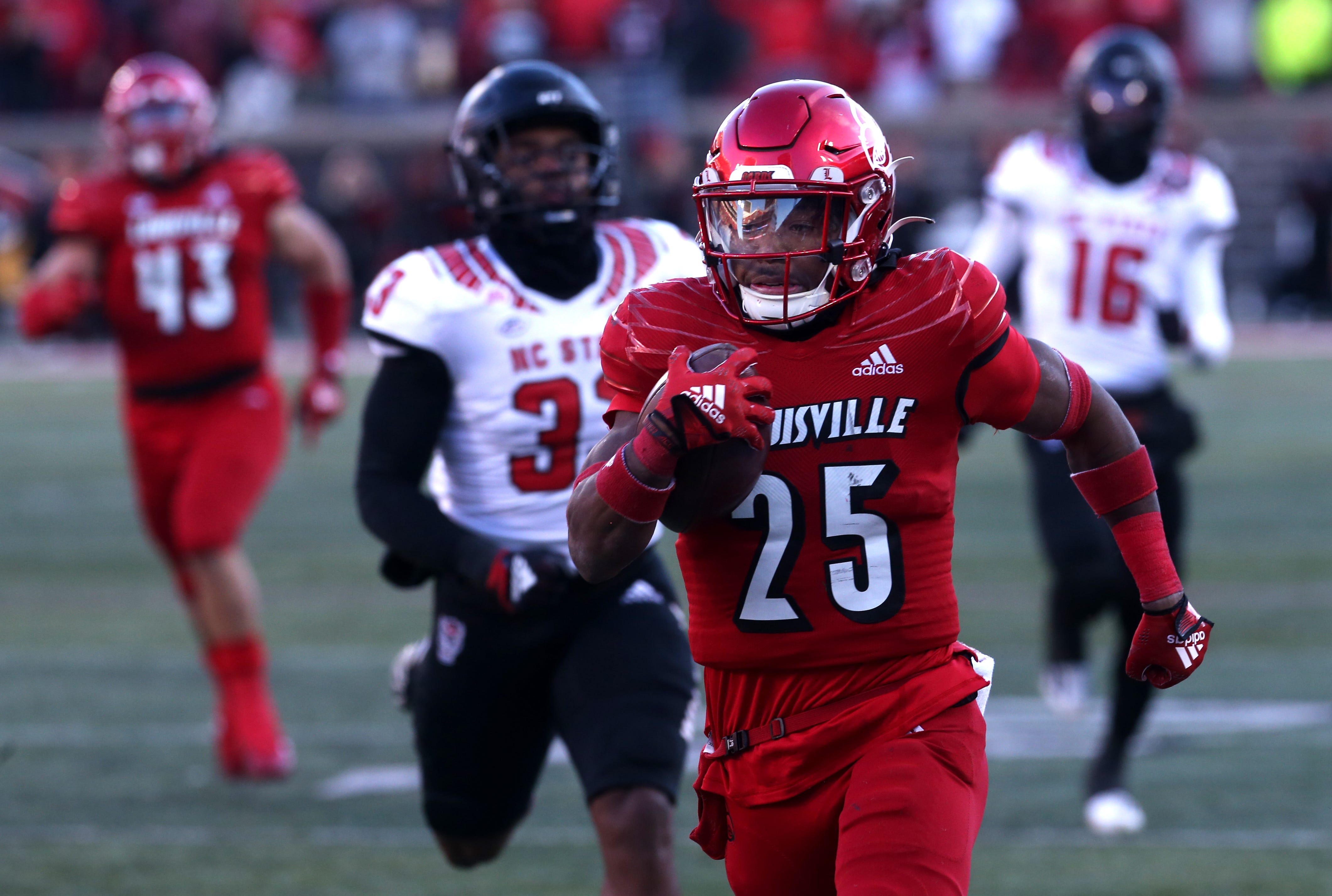 NC State's struggles continue with loss to Louisville