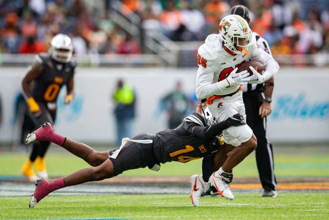 The FAMU Rattlers lead the BCU Wildcats at the half 27-7 during the Florida Classic at Camping World Stadium on Saturday, Nov. 19, 2022.