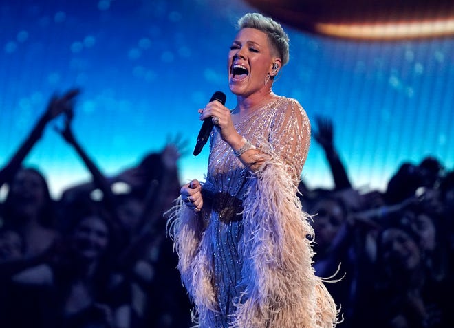 Pink sent an emotional tribute to Olivia Newton-John "Hopelessly devoted to you."