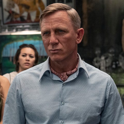 Daniel Craig (center) returns as master sleuth Ben