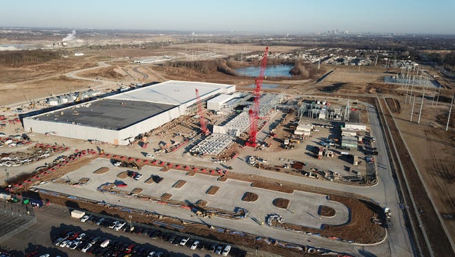 A new report shows a boom in data center construction in central Ohio over the past 10 years, with major companies including Facebook, Amazon and Google building centers throughout the region. This is the new Google facility between Scioto Downs and I-270 on the South Side.
