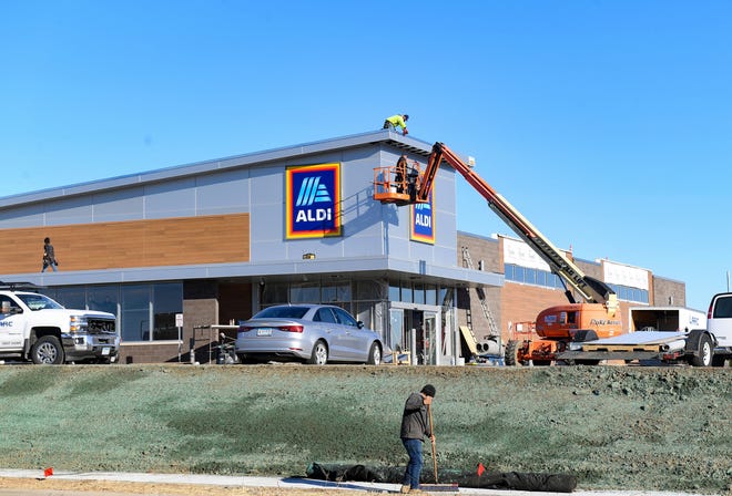 The new Aldi gets ready to open on Tuesday, November 22, 2022, in northwestern Sioux Falls.
