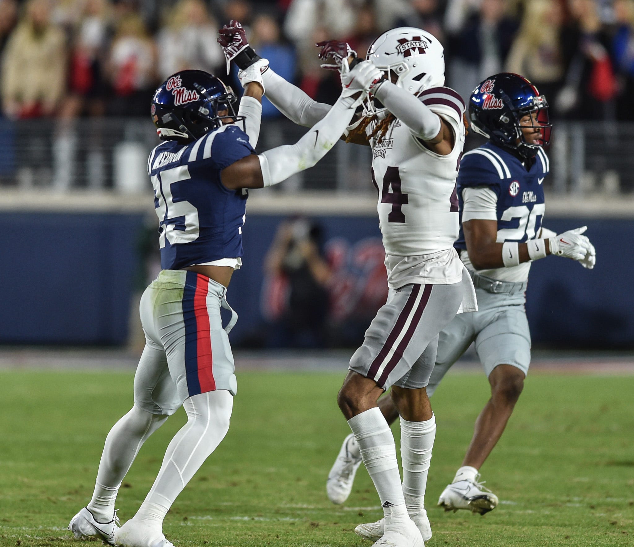 Mississippi State takes down Ole Miss as whistle caps wild Egg Bowl