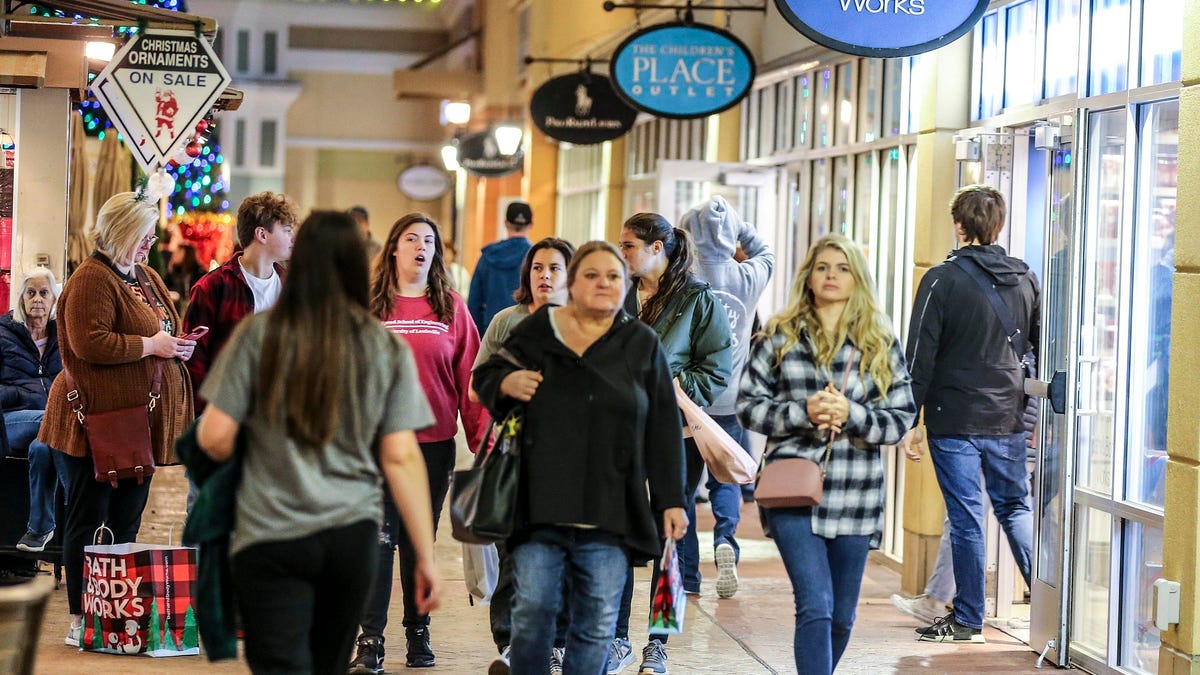 Retail sales fell 1 in March as winter spending burst loses steam Retail sales fell 1 in March as winter spending burst loses steam