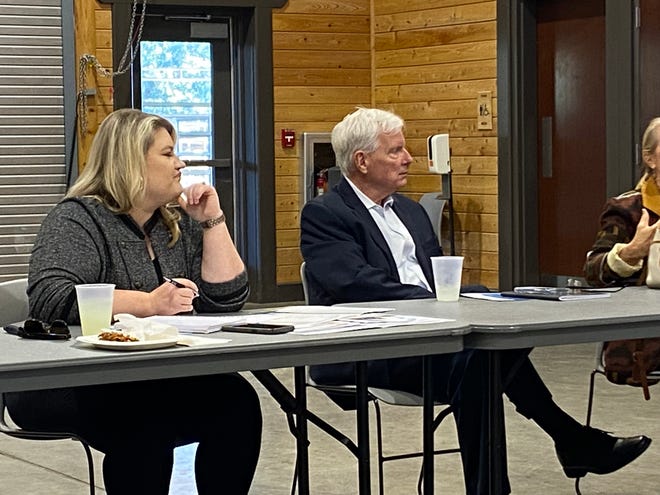 Dr. Scott Angle (right) and Dr. Kat Kamack sit next to each other at UF/IFAS' Beef Education Unit at 3721 Southwest 23rd Street in Gainesville on November 28, 2022.