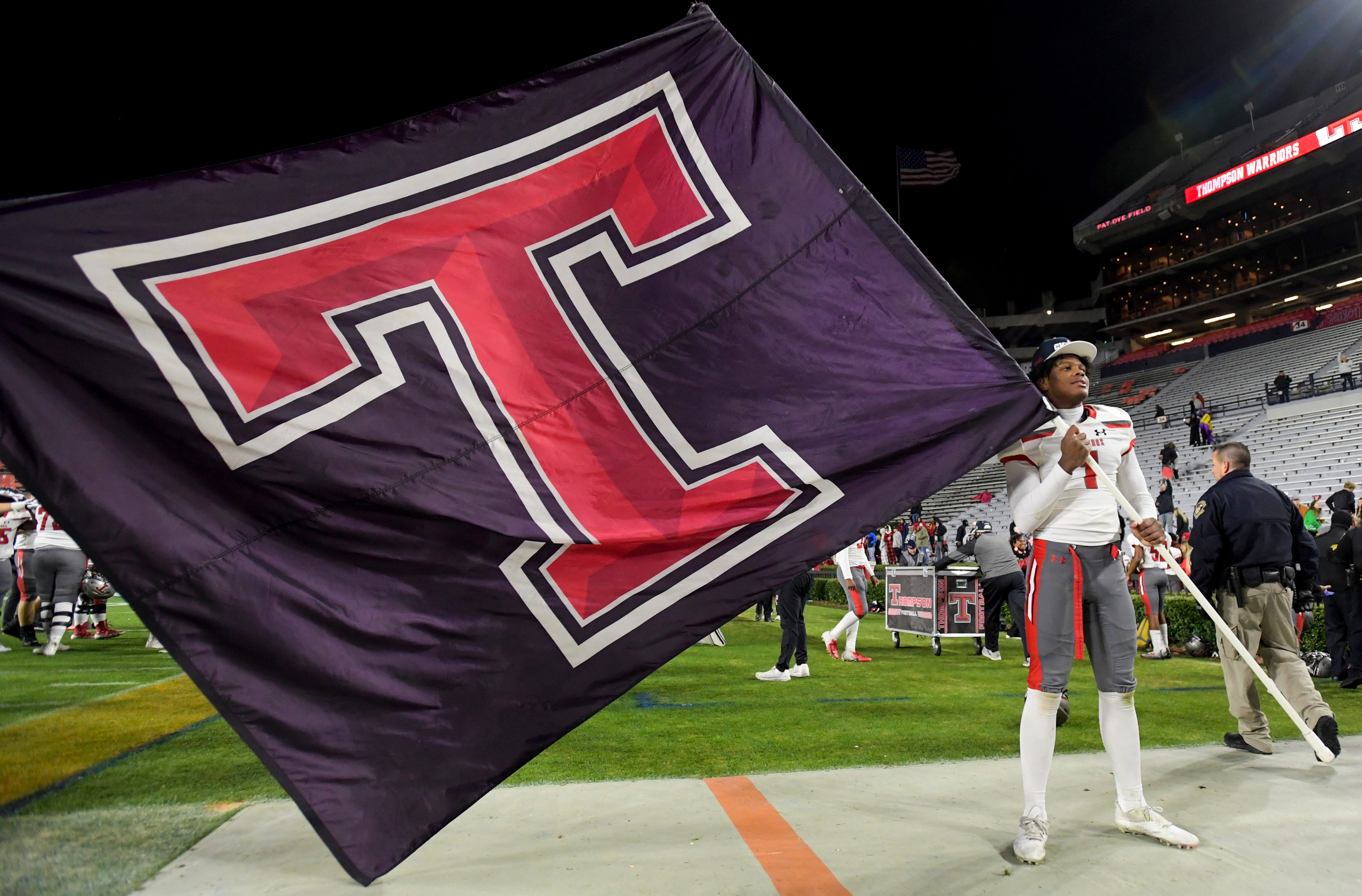 Alabama high school football Thompson wins another 7A championship