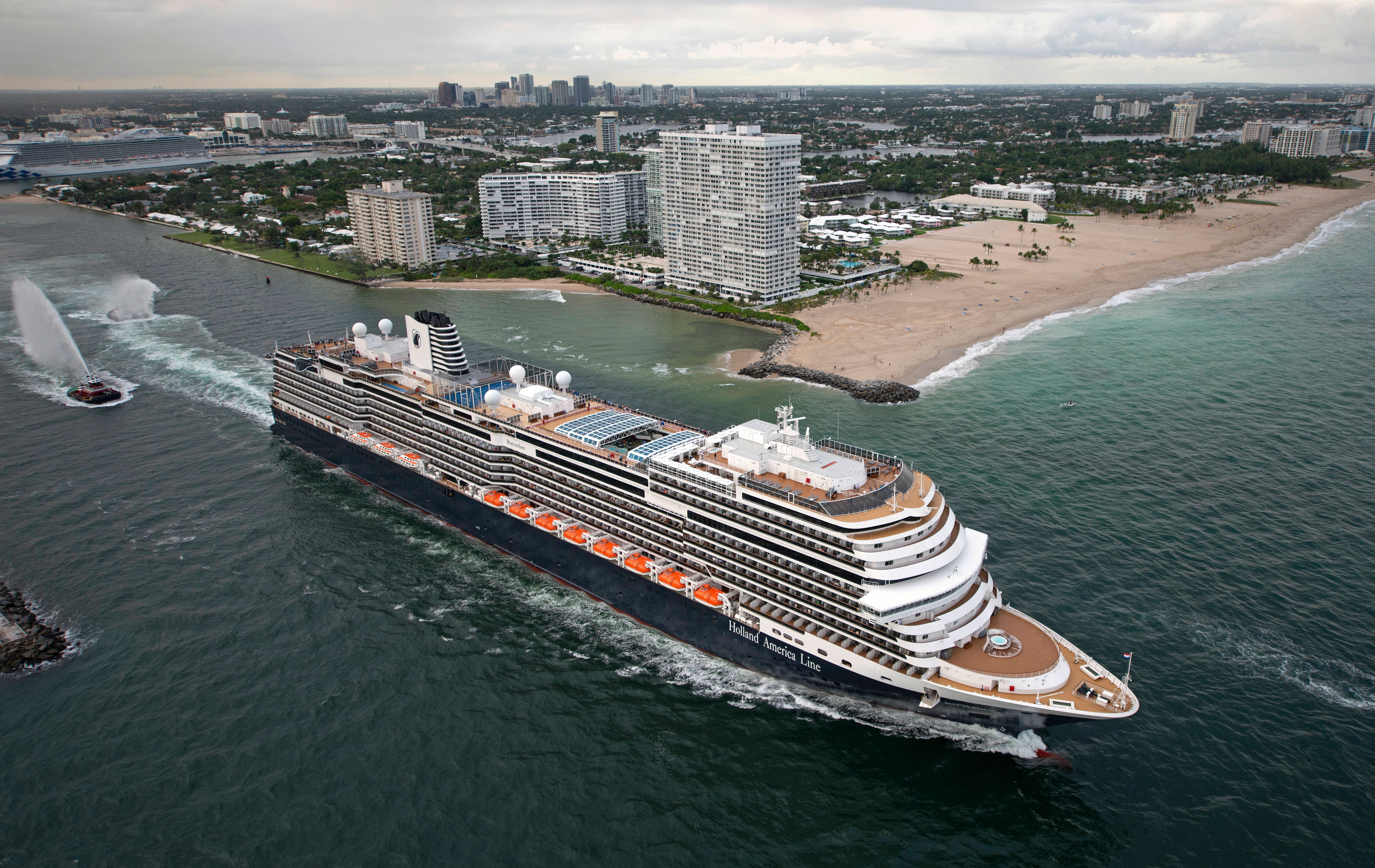 Buying a Holland America Line gift card? Now you can get a bonus one for free