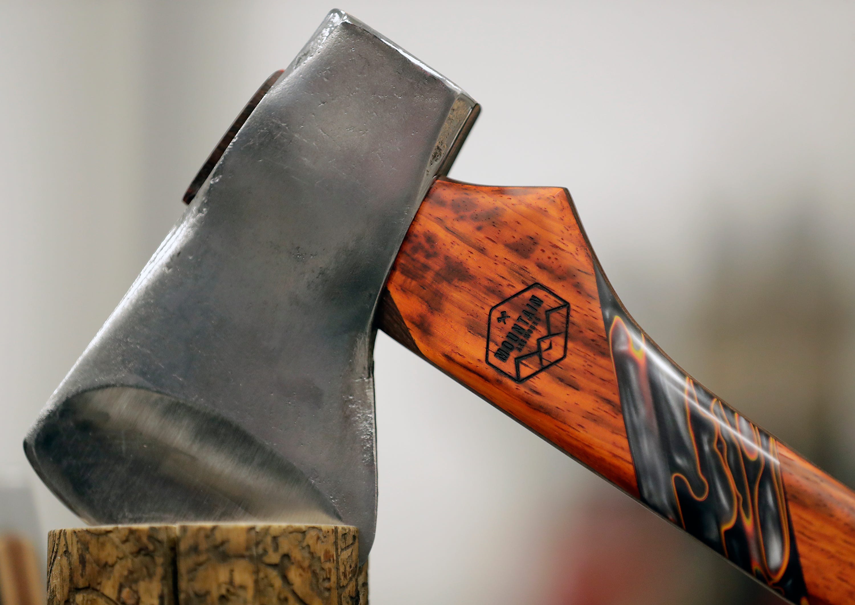 Axe and knifethrowing world competitions begin in downtown Appleton