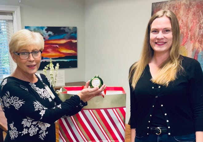 "We love Savannah and her gift is so wonderful," Hospice Savannah volunteer coordinator Christy Fulcher said of receiving a donation of Holiday Voices recordable ornaments from business owner Savannah Kelly. 2022 marks the second year Kelly has donated ornaments to the Georgia-based hospice's families and patients.