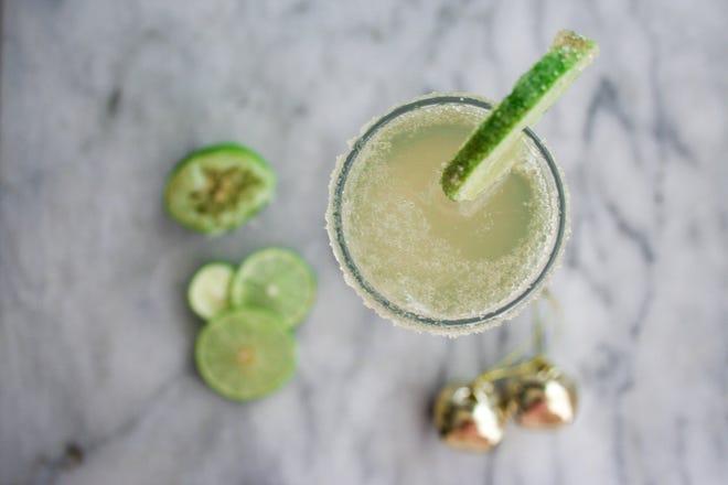 The champagñerita cocktail