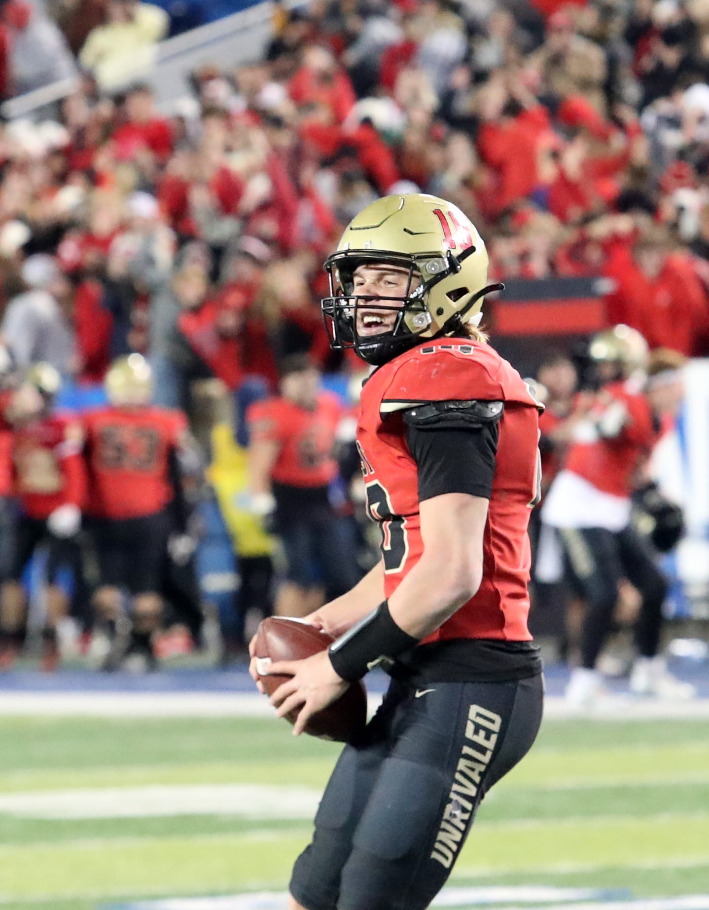Bullitt East QB Travis Egan named Kentucky Mr. Football by KFCA
