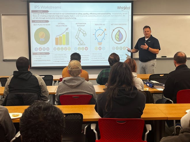Whirlpool Marion’s Director of Engineering Ethan Ott speaks to engineering students at The Ohio State University at Marion.