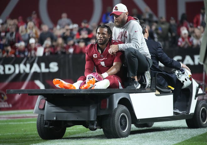 Quarterback Kardinal Kyler Murray cedera lutut saat melawan Patriots