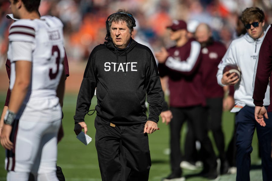 Mississippi State head coach Mike Leach had served as a college football head coach for 21 seasons.