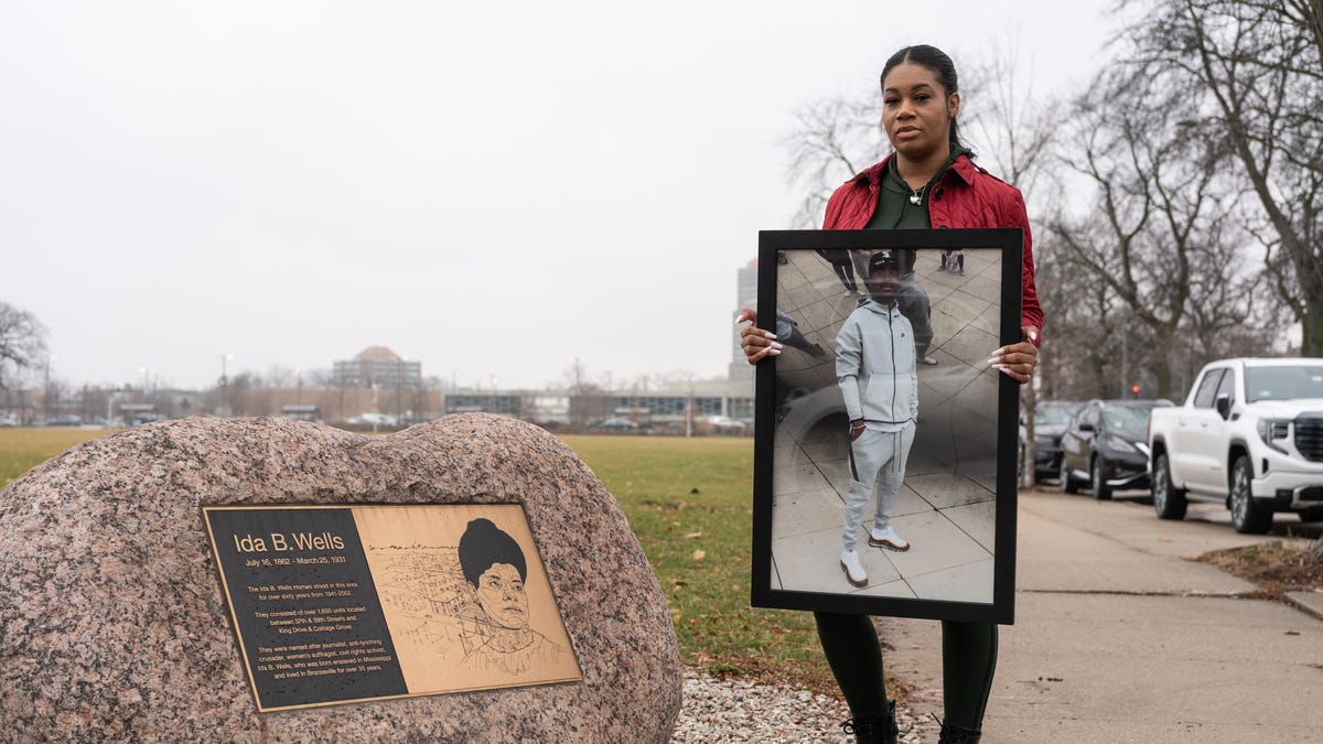 A corrupt Chicago cop destroyed hundreds of lives. Now victims want justice.