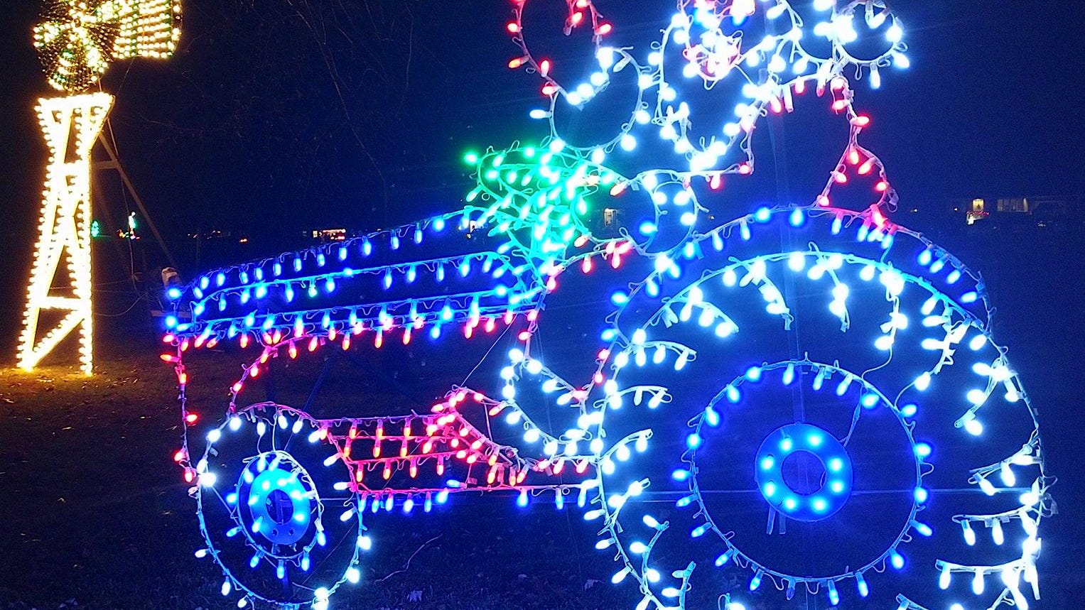 Fair Fantasy Lights drivethru returns to Lenawee County Fairgrounds