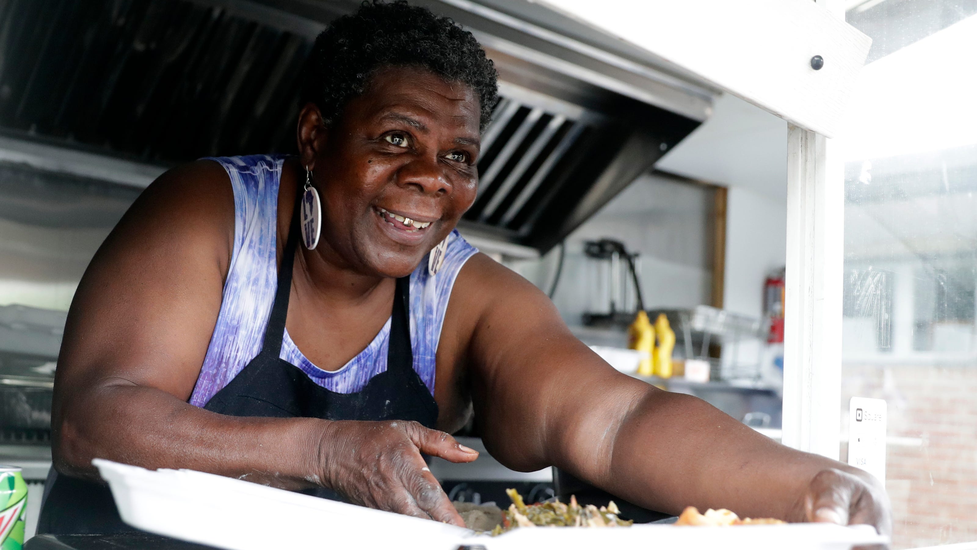 'Granny' with Green Bay's We All Rise center known for hugs, help 'Granny' with Green Bay's We All Rise center known for hugs, help