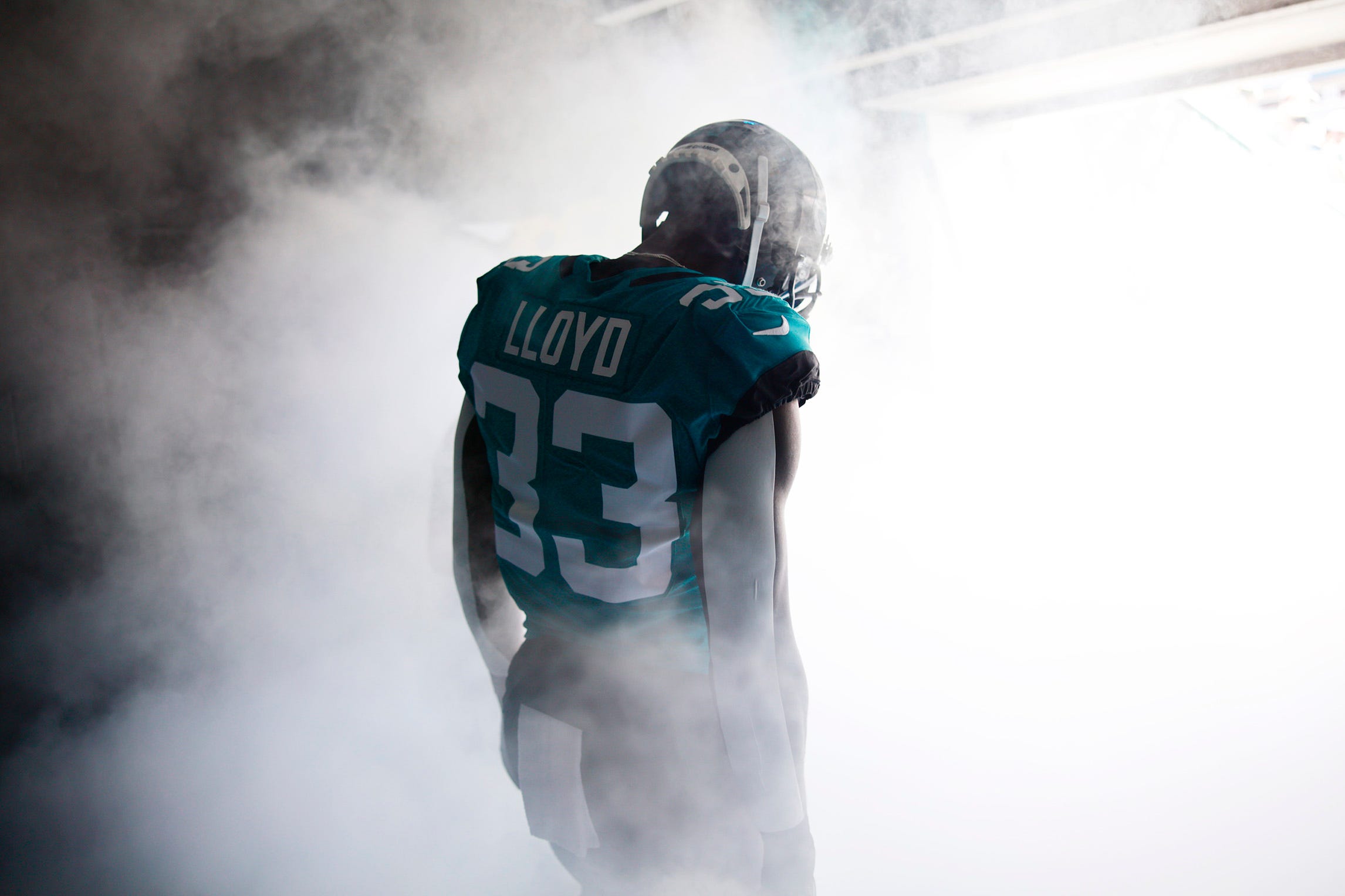 8dfa70d0-cf16-4039-b4c6-aed0c7c1b199-YIP_2022_36 'Fast and physical:' Jaguars LB Devin Lloyd looks to set new 'standard' for himself in 2023