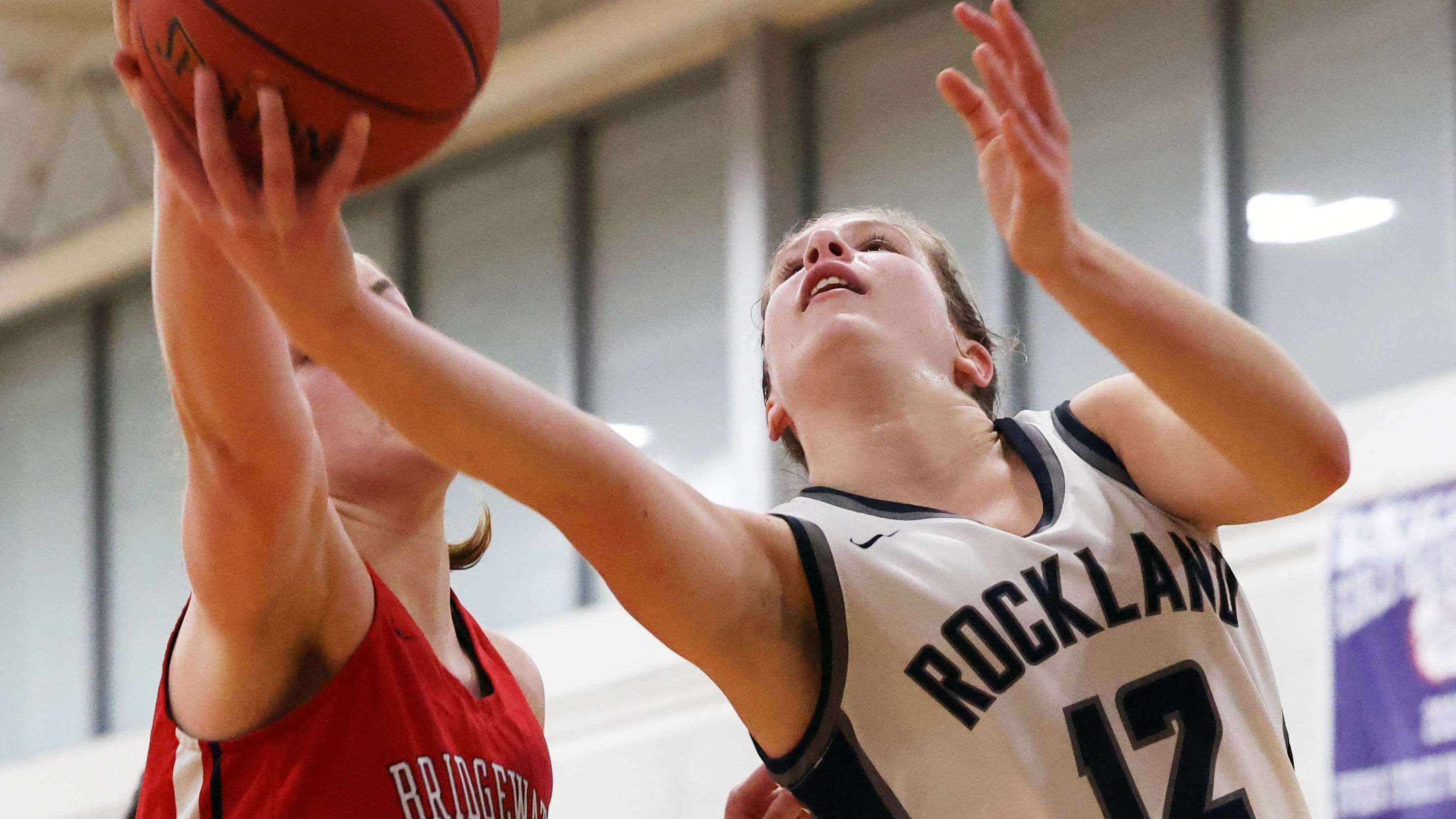 HIGH SCHOOL ROUNDUP: Rockland girls basketball tops Duxbury, moves on to tournament final