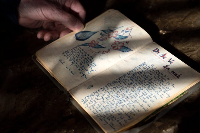 Bác sĩ thú y Việt Nam tìm chủ nhân cuốn nhật ký chiến sĩ địch được tìm thấy sau chiến tranh