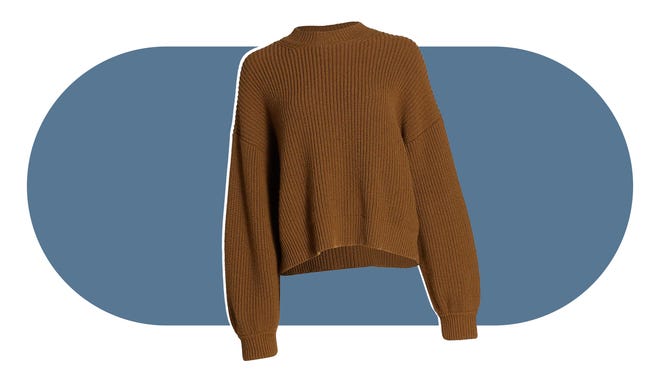 Made to pair with casual jeans or formal trousers, the Gaiola Ribbed Cashmere Sweater is soft and stylishly oversized.