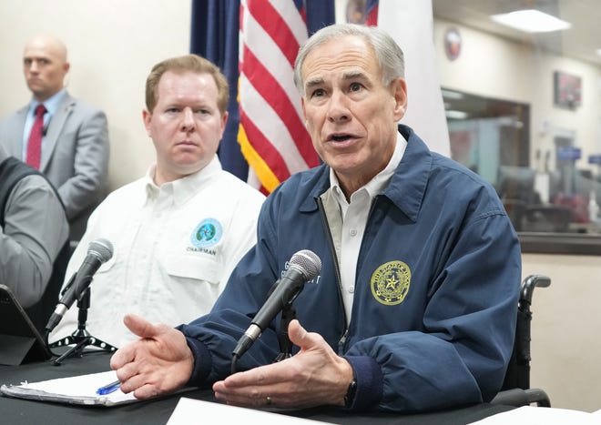 Gov. Greg Abbott talks about an approaching winter storm at a news conference at the State Operations Center on Wednesday December 21. 
(Photo: Jay Janner / American-Statesman)