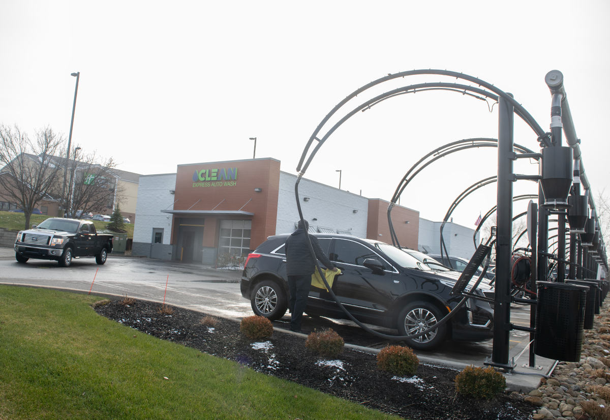 Streetsboro council OKs moratorium on hotels, car washes