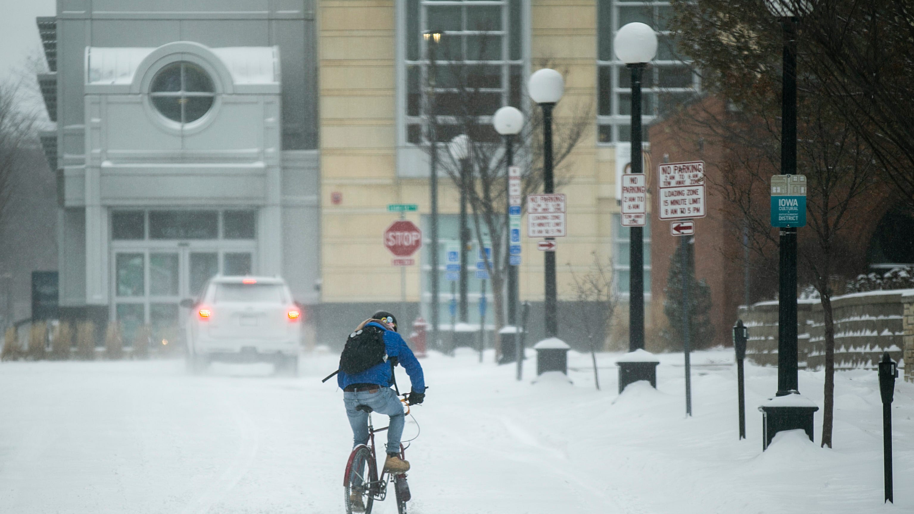Iowa winter storm hits Wednesday. Here are forecasts, what to expect