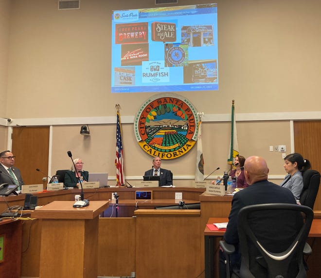 Santa Paula City Council members discuss lifting restrictions on business signs with alcohol references on Wednesday, Dec. 21, 2022.