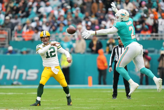 Packers quarterback Aaron Rodgers thought Miami's Christmas Day game was a "joker." The Packers won and continued the team's journey to an eventual playoff appearance.
