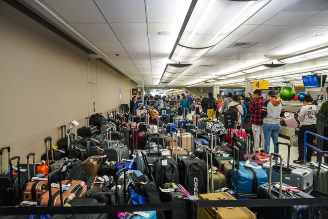 Southwest Airlines’ cancellations leave thousands of bags lost