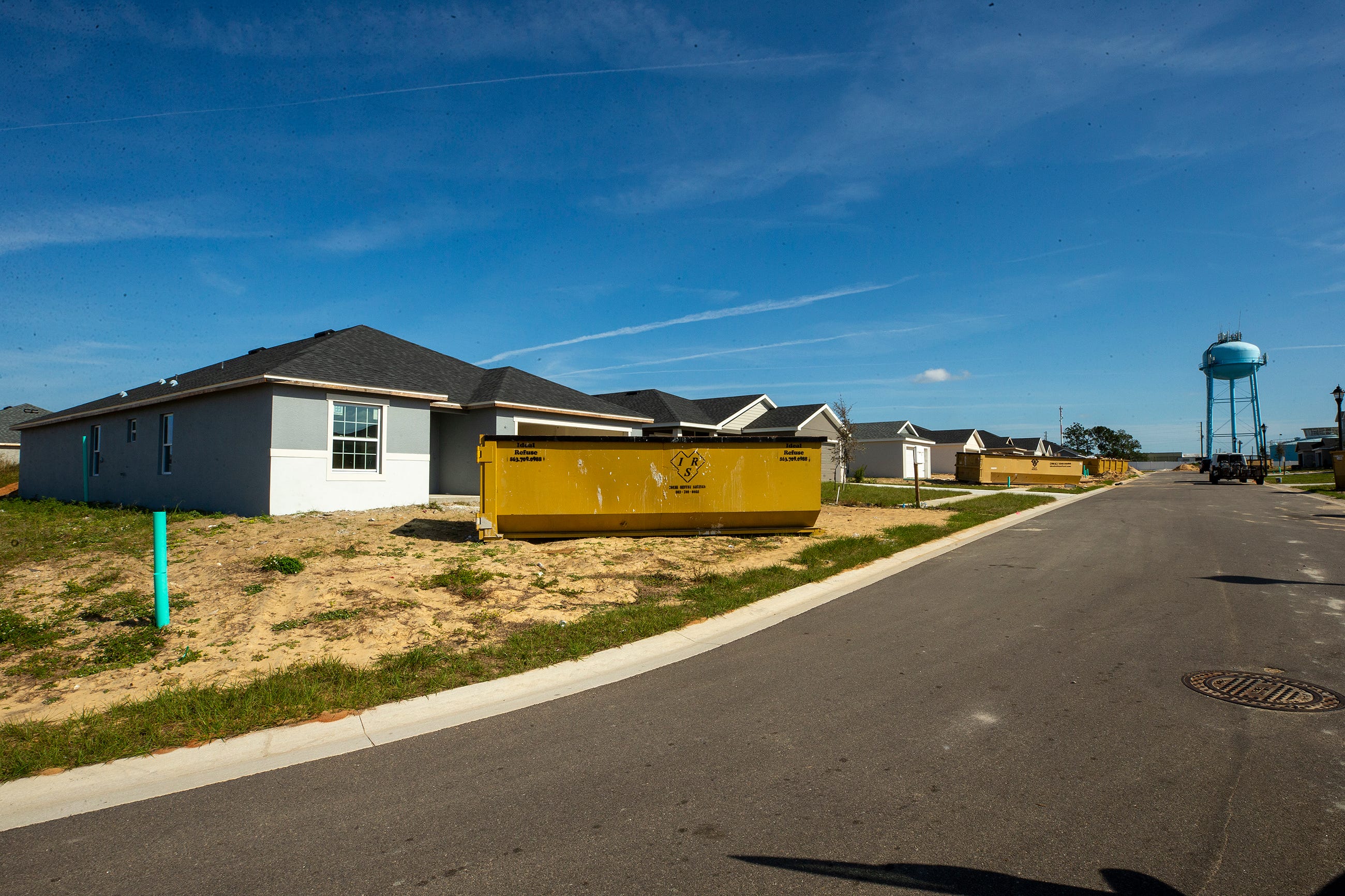 Lake Wales sets new waterconservation standards for houses, yards