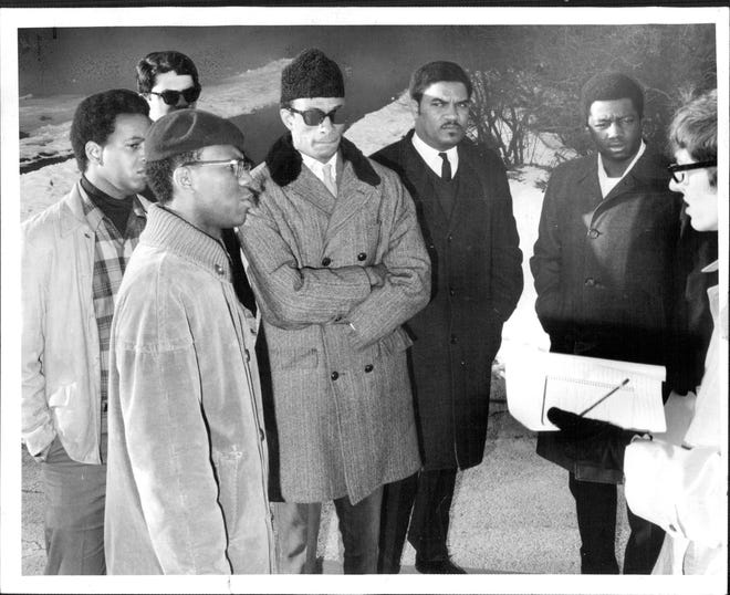 Rev. John Walker, leader in Colgate Divinity shut-down, dies at age 90