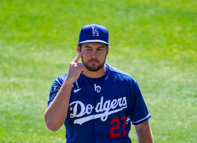 Trevor Bauer made 17 starts for the Dodgers in 2021.