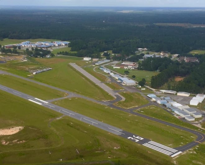 No injuries were reported in an aircraft accident on the runway Jan. 8 at the Ridgeland Claude Dean Airport.