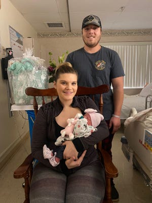 Kaylynn Elizabeth was born to Alyssa and Austin Winkelhausen of Yreka at Mercy Medical Center in Mount Shasta on Saturday, Jan. 7, 2023.