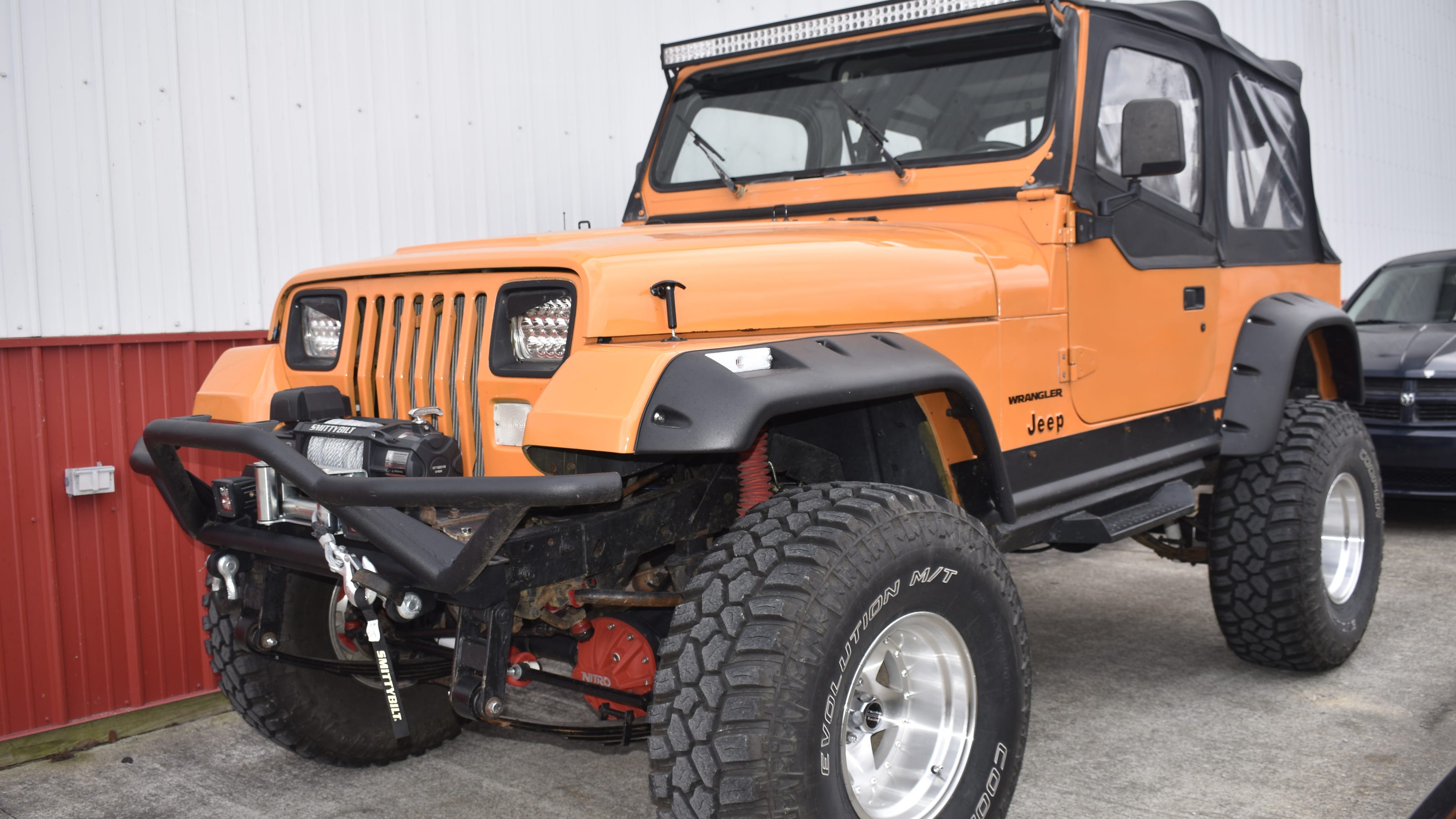 Bloomington man rebuilds 1991 Jeep Wrangler from the frame up